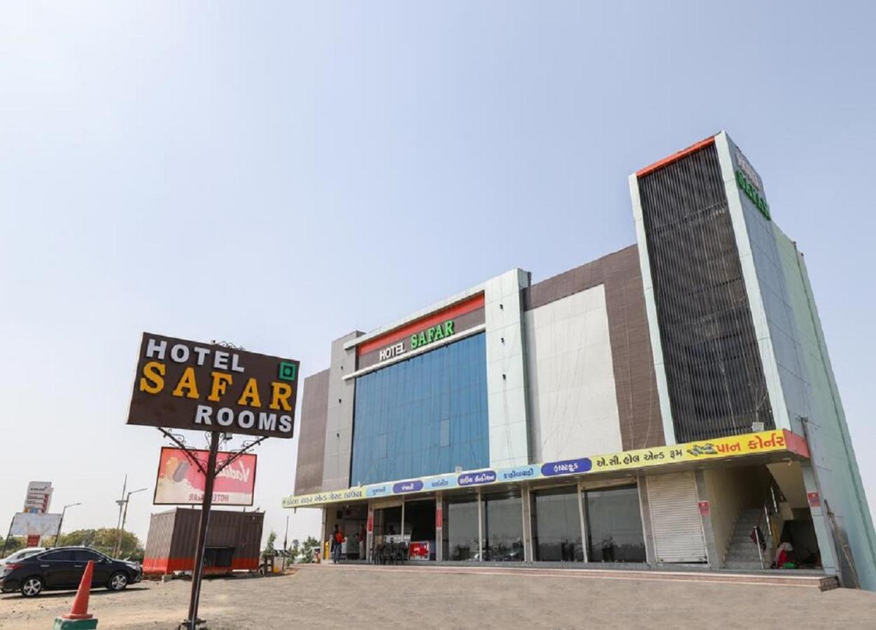 Hotel-The Safar Ахмедабад Экстерьер фото